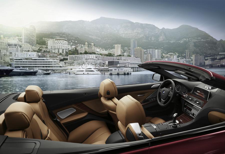  BMW 650i Convertible 2015 года  (фото 23 из 49)